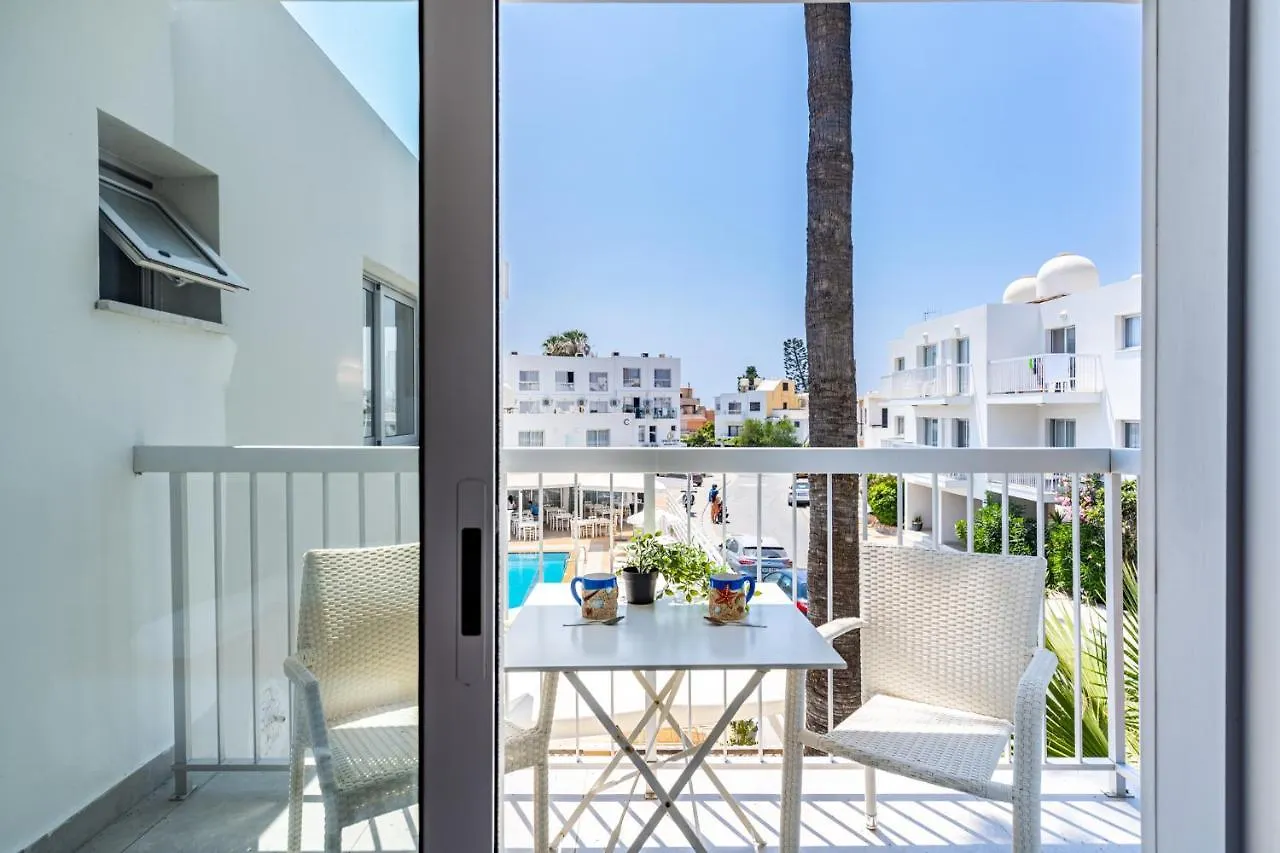 Apartment Tangerine Studio With Pool In Ayia Napa Cyprus