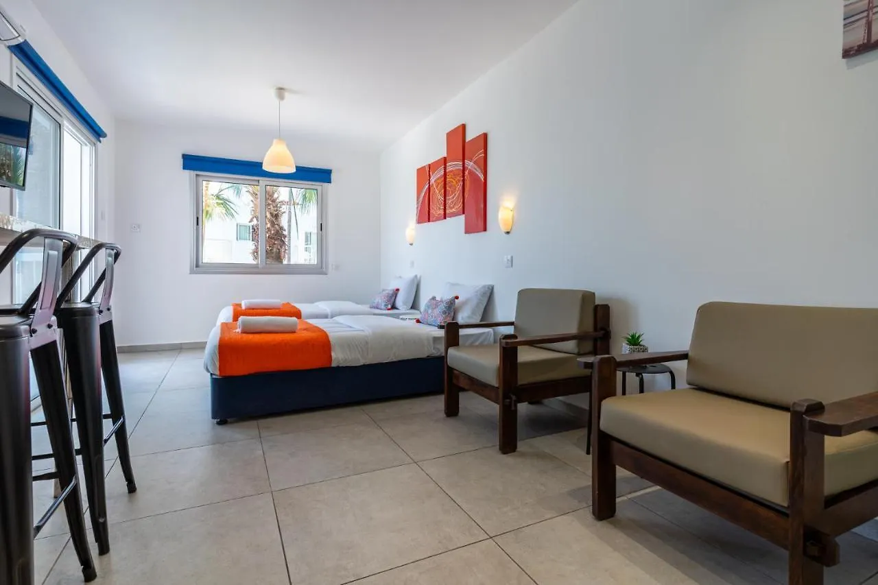 Tangerine Studio With Pool In Ayia Napa Apartment